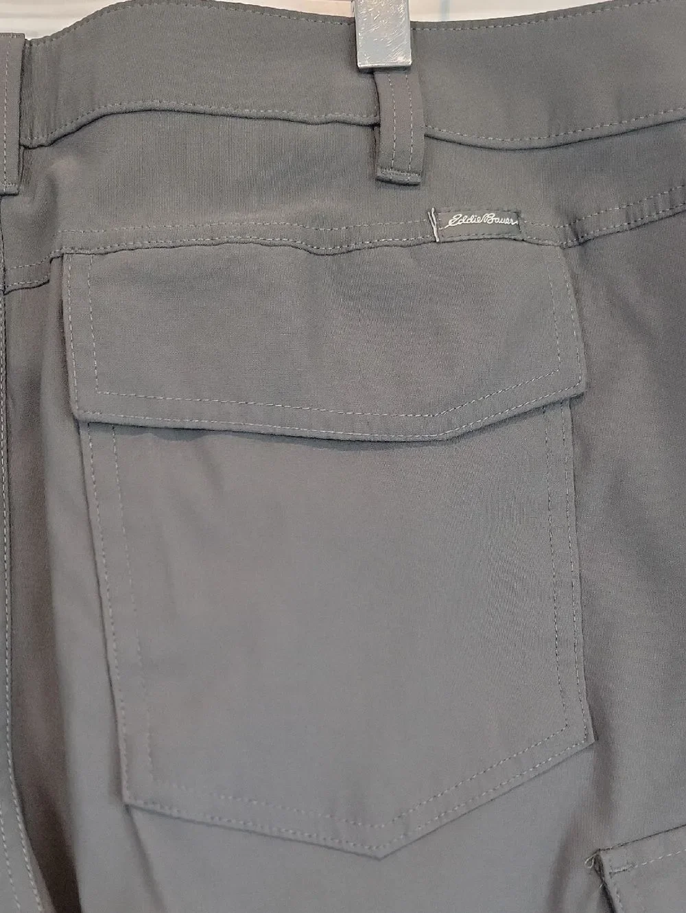 Eddie Bauer Travex Gray Cargo Shorts - Lightweight Nylon Utility Mens 36 X 34